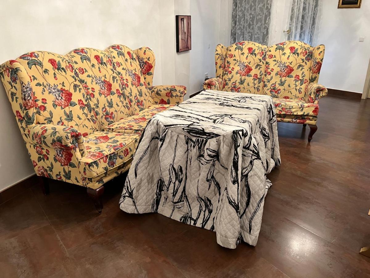 Apartamento En Pleno Centro De Marchena 3 Dormitorios 3 Banos Privados Экстерьер фото