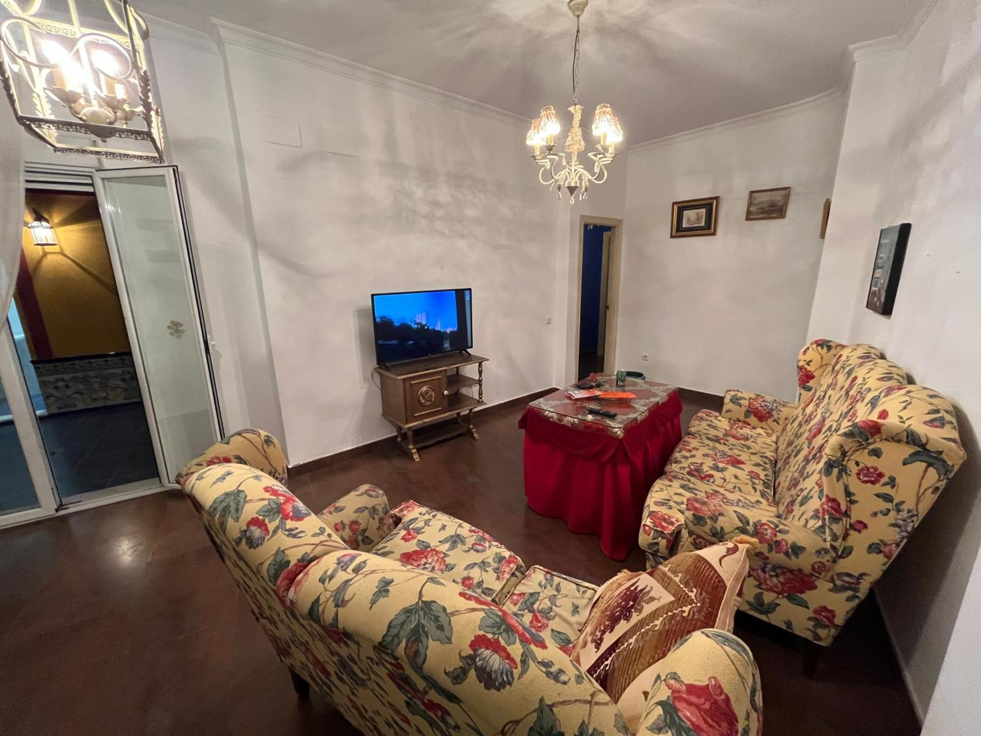 Apartamento En Pleno Centro De Marchena 3 Dormitorios 3 Banos Privados Экстерьер фото