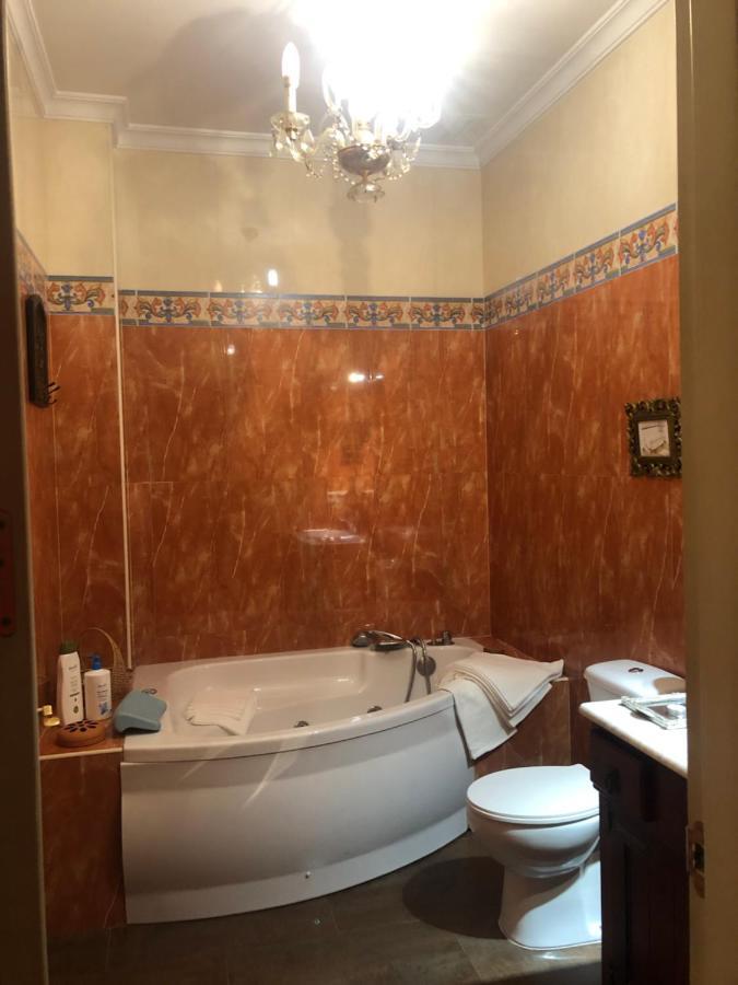 Apartamento En Pleno Centro De Marchena 3 Dormitorios 3 Banos Privados Экстерьер фото
