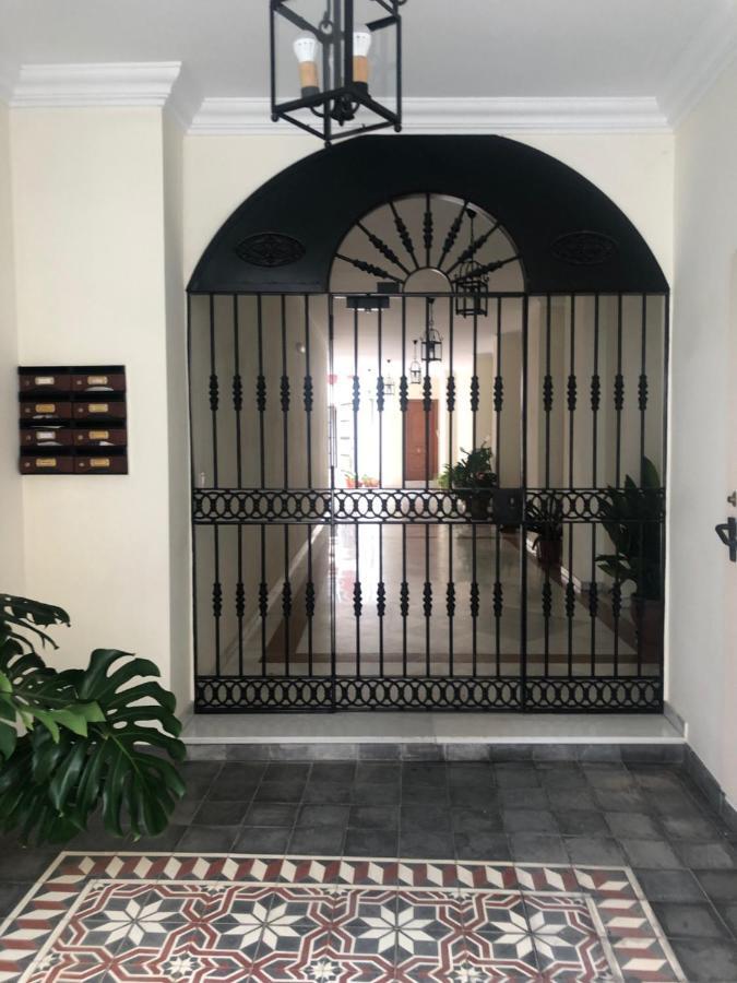 Apartamento En Pleno Centro De Marchena 3 Dormitorios 3 Banos Privados Экстерьер фото